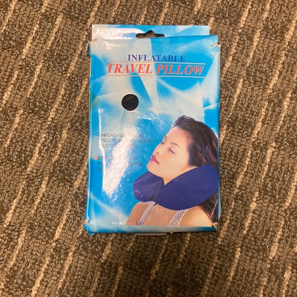 Blowup neck pillow - Picture 1 of 1